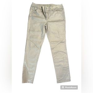 Chico’s platinum jean size 0.5 gold shimmer jean size 6